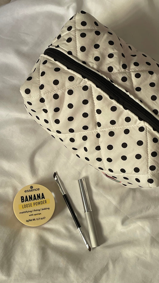 Black polka