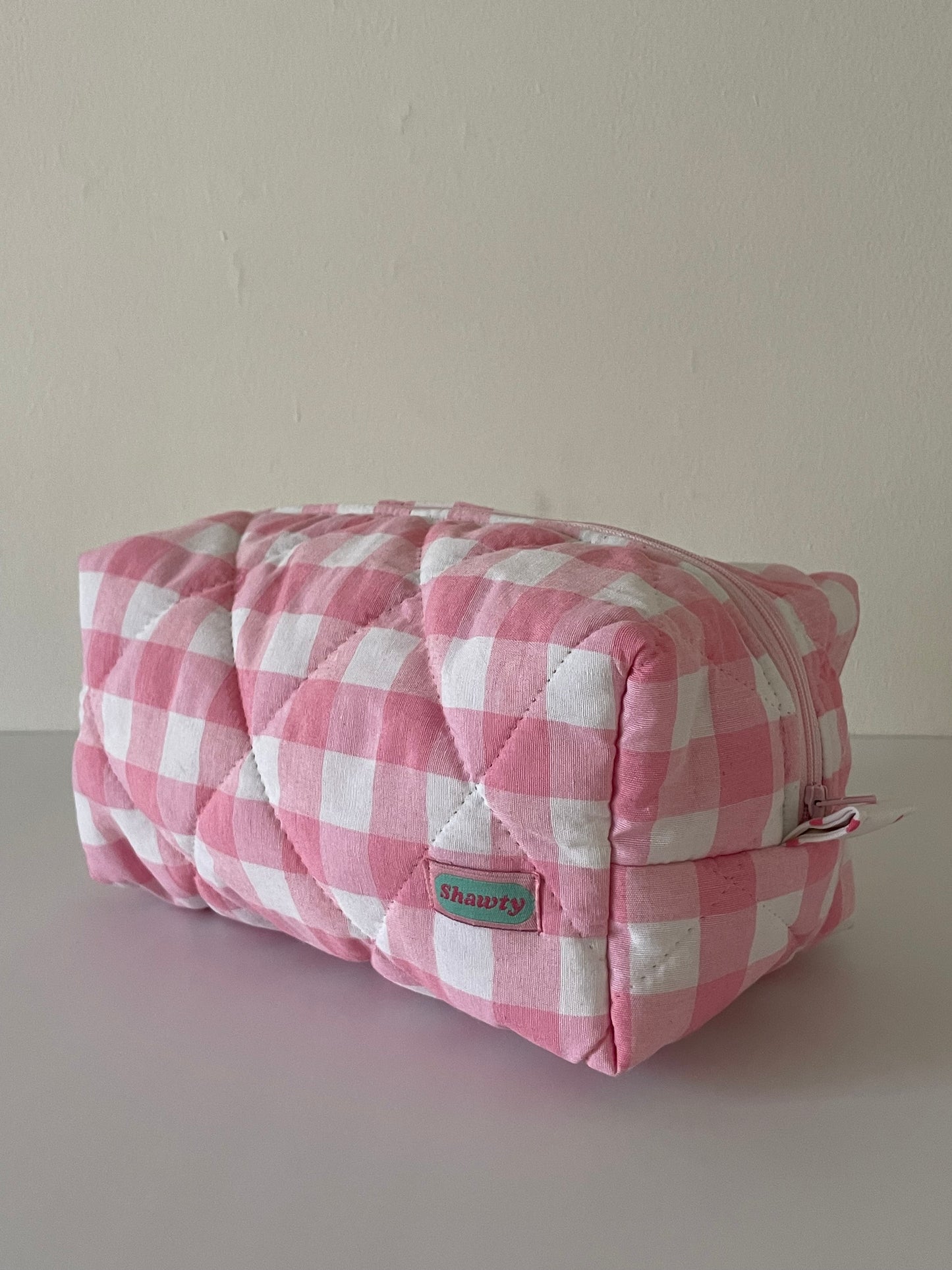 Pink Gingham Pouch (Large Print )